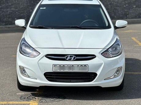 Hyundai Accent 2012