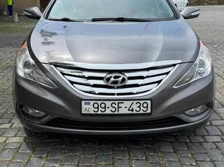 Hyundai Sonata 2012