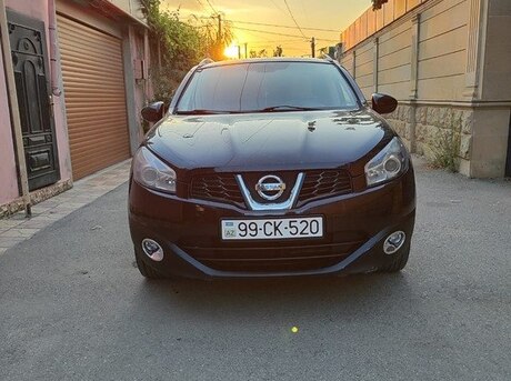 Nissan Qashqai 2012