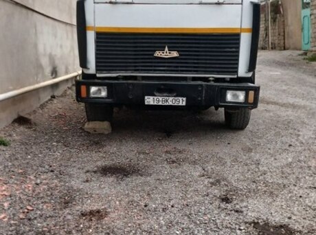 MAZ 642208 2003