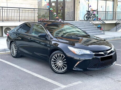 Toyota Camry 2016