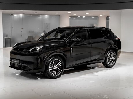 Lynk & Co 08