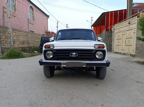 LADA (VAZ) Niva 2013