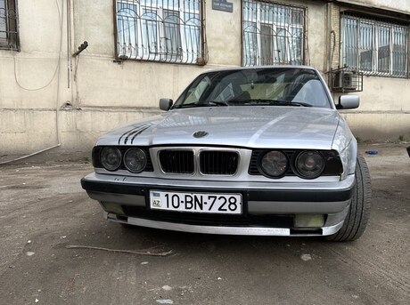BMW 520 1990