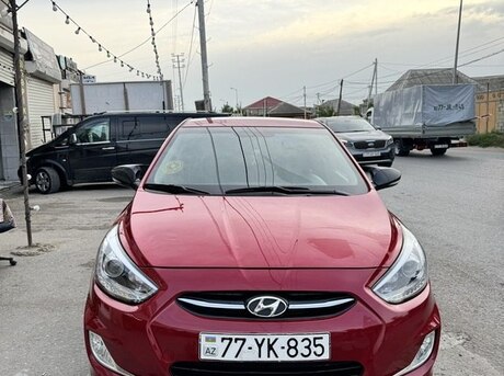 Hyundai Accent 2015