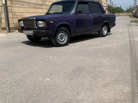 LADA (VAZ) 2107 2001