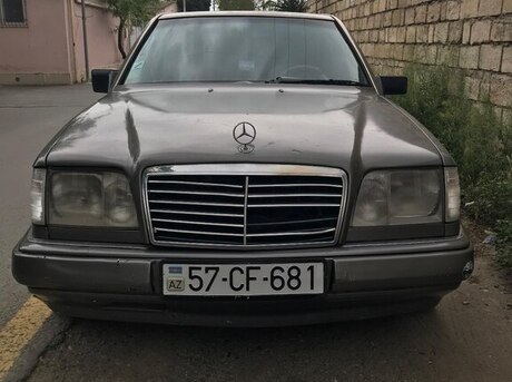 Mercedes E 200 1990