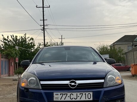 Opel Astra 2004
