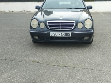 Mercedes E 240 2000