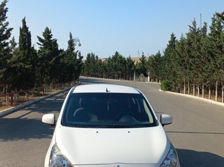 Mitsubishi Mirage 2014