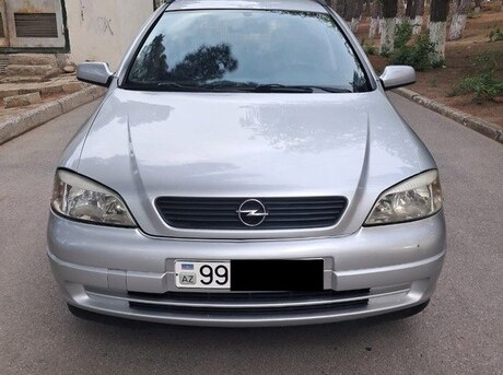 Opel Astra 2000