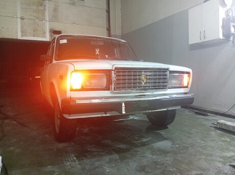 LADA (VAZ) 2107 2004