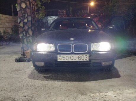 BMW 318 1992