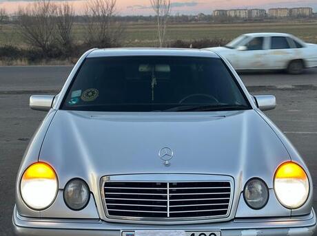 Mercedes E 200 1998