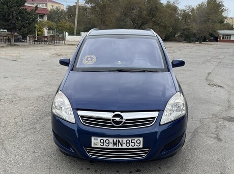 Opel Zafira 2008