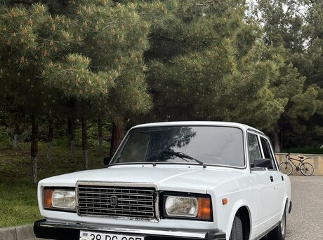 LADA (VAZ) 2107 2001