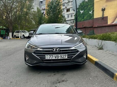 Hyundai Elantra 2019