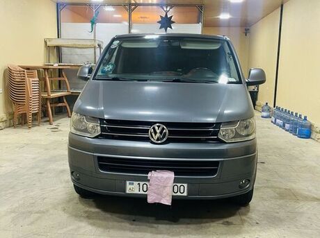 Volkswagen Multivan 2012