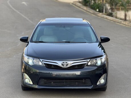 Toyota Camry 2012