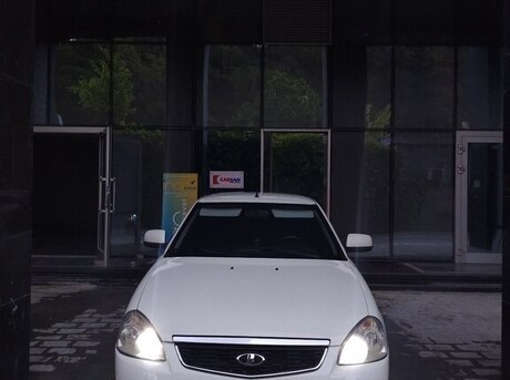 LADA (VAZ) Priora 2017