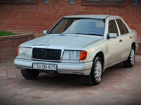 Mercedes E 220 1993