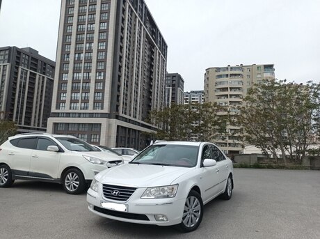 Hyundai Sonata 2009