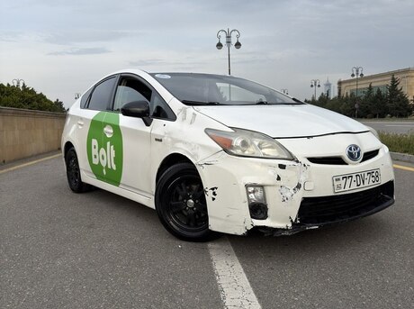 Toyota Prius 2011