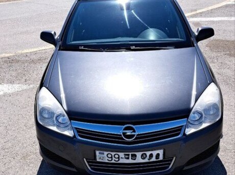 Opel Astra 2008