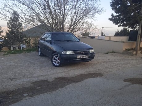 Opel Astra 1998