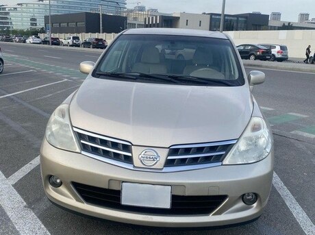 Nissan Tiida 2012