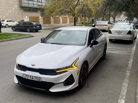 Kia K5 2021