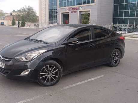 Hyundai Elantra 2011