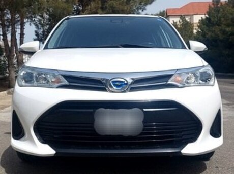 Toyota Corolla Fielder 2018