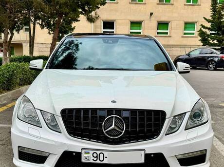 Mercedes E 350 2010