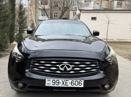 Infiniti FX35 2009