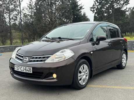 Nissan Tiida 2011