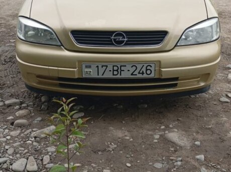 Opel Astra 2005