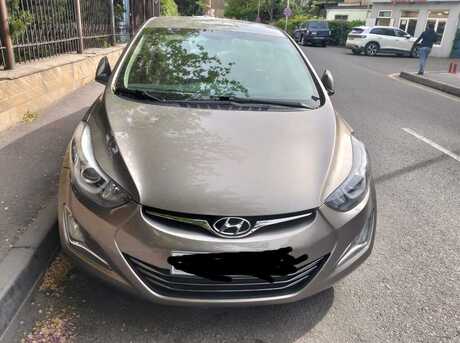 Hyundai Elantra 2014