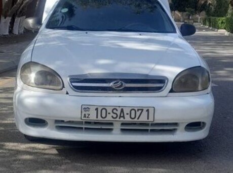 Daewoo Lanos 2011