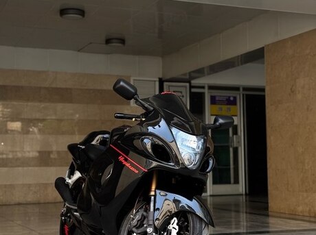 Suzuki GSX 1300 R Hayabusa