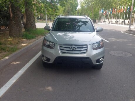 Hyundai Santa Fe 2011
