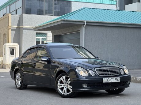 Mercedes E 220 d 2002