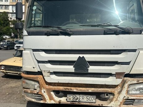 HOWO Sinotruk 2013
