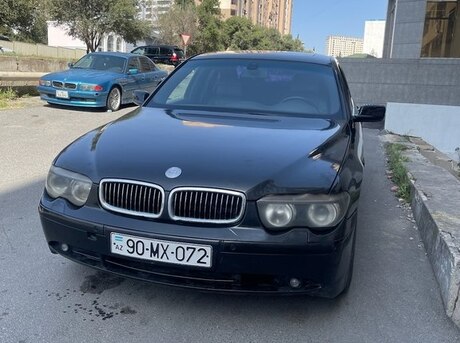 BMW 745 2001