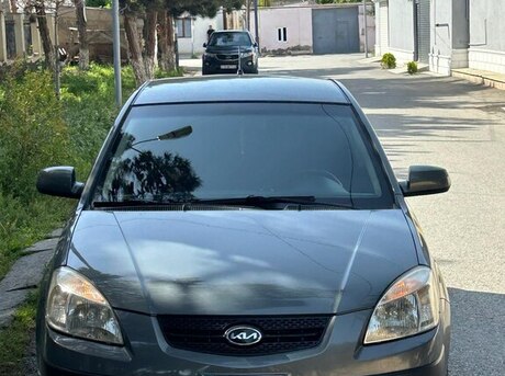 Kia Rio 2005