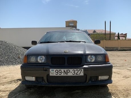 BMW 318 1993