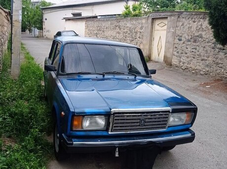 LADA (VAZ) 2107 2001