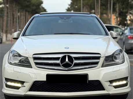 Mercedes C 250 2012