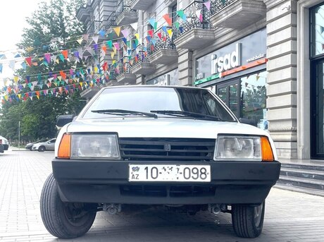 LADA (VAZ) 21099 2000