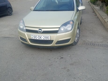Opel Astra 2004